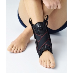 Orteza stawu skokowego obejmująca goleń i stopę z bocznym wzmocnieniem i systemem CCA, AM-OSS-03/CCA